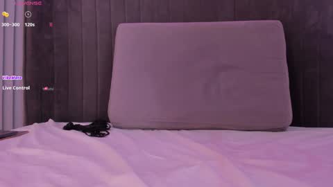 Haily online show from 02/11/25, 01:52