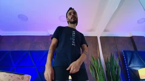 Snapshot of hairy_diamond chatting on 11/04/25, 07:13 H A I R Y D I A M O N D online show from 11/04/25, 07:13