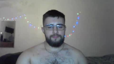 Snapshot of hairy_man_69_ chatting on 03/12/25, 04:51 horny online show from 03/12/25, 04:51