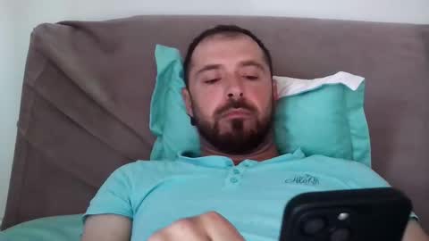 Snapshot of hairyalltime chatting on 10/31/25, 08:59 Andrew online show from 10/31/25, 08:59