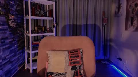 Snapshot of hairyandsexysalma chatting on 02/06/25, 07:02 SALMA  online show from 02/06/25, 07:02