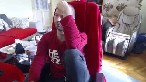 Puppy3 StockyDaddiesmusclebearsbeefybigmans online show from 02/25/25, 10:15