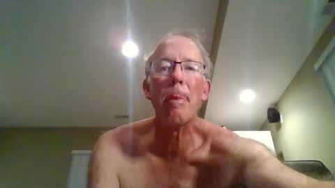 Snapshot of hairybater26 chatting on 11/02/25, 02:36 Harry online show from 11/02/25, 02:36