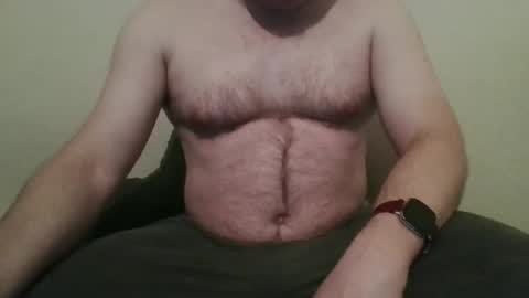hairychest222141 online show from 02/25/25, 11:41