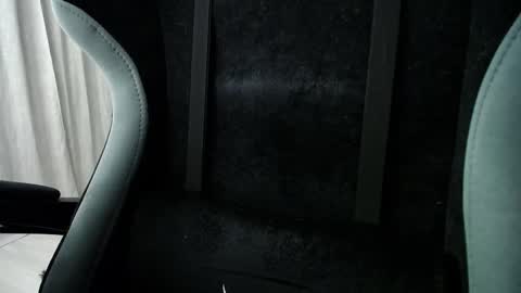 Snapshot of hairycuss chatting on 12/27/24, 10:48 Adam online show from 12/27/24, 10:48