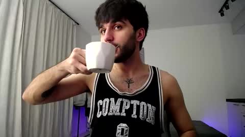 Snapshot of hairycuss chatting on 03/11/25, 12:22 Adam online show from 03/11/25, 12:22