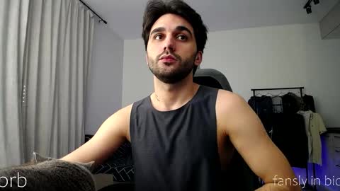 Snapshot of hairycuss chatting on 04/16/26, 09:39 Adam online show from 04/16/26, 09:39