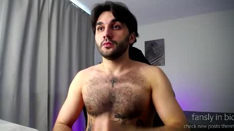 Snapshot of hairycuss chatting on 05/09/26, 04:23 Adam online show from 05/09/26, 04:23