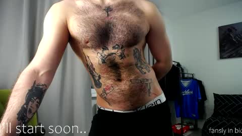 Snapshot of hairycuss chatting on 06/01/26, 07:59 Adam online show from 06/01/26, 07:59