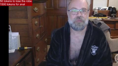 Snapshot of hairydaddybear69 chatting on 03/30/26, 11:33 HairyDaddyBear69 online show from 03/30/26, 11:33