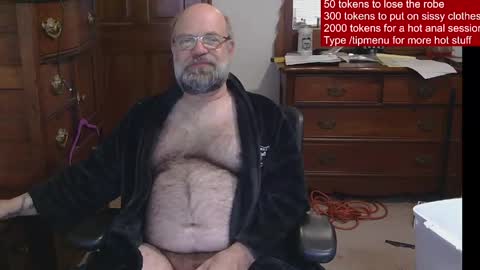 Snapshot of hairydaddybear69 chatting on 06/02/26, 11:45 HairyDaddyBear69 online show from 06/02/26, 11:45