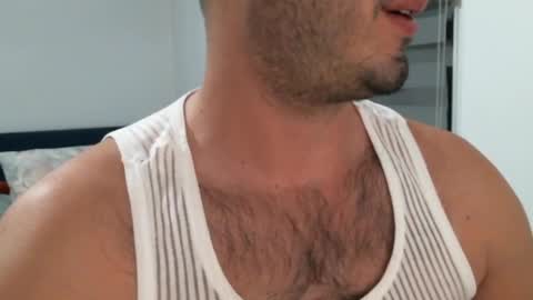 Snapshot of hairyeurostud chatting on 04/21/26, 12:01 Andy online show from 04/21/26, 12:01