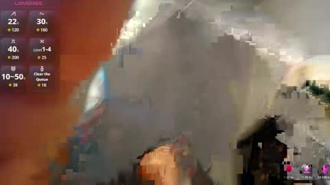 Snapshot of hairylatiingoddess chatting on 04/18/26, 05:22 hairylatiingoddess online show from 04/18/26, 05:22