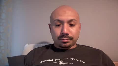 Snapshot of hairyman30000 chatting on 02/25/25, 01:41 hairyman30000 online show from 02/25/25, 01:41