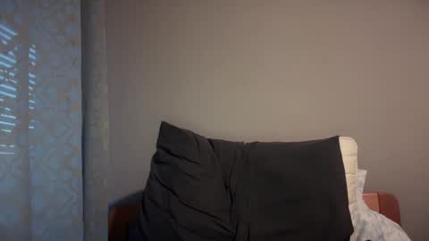 Snapshot of hairyman30000 chatting on 03/06/25, 02:09 hairyman30000 online show from 03/06/25, 02:09