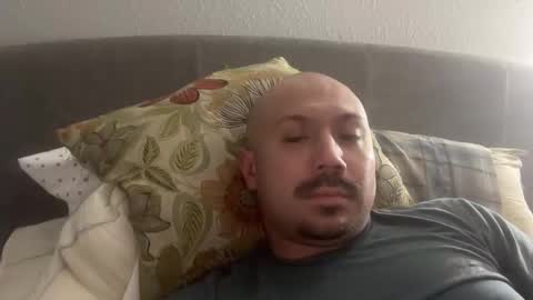 Snapshot of hairyman30000 chatting on 11/06/25, 01:39 hairyman30000 online show from 11/06/25, 01:39