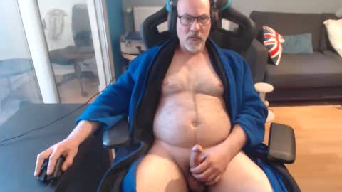 hairyman54 online show from 04/30/26, 08:20