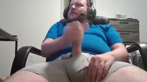 Snapshot of hairymikey chatting on 04/22/26, 03:53 hairymikey online show from 04/22/26, 03:53