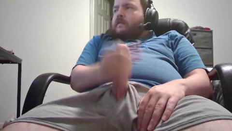 Snapshot of hairymikey chatting on 06/01/26, 05:31 hairymikey online show from 06/01/26, 05:31