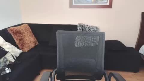 hairyncuteass online show from 02/17/25, 05:21