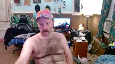 Snapshot of hairyoldperv chatting on 06/11/26, 05:27 Justin online show from 06/11/26, 05:27