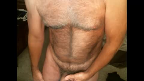 Hairy pecs online show from 03/05/25, 08:10