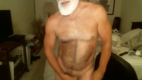 Snapshot of hairypecsguy chatting on 05/02/26, 07:13 Hairy pecs online show from 05/02/26, 07:13