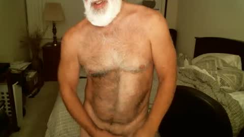 Snapshot of hairypecsguy chatting on 05/09/26, 06:29 Hairy pecs online show from 05/09/26, 06:29