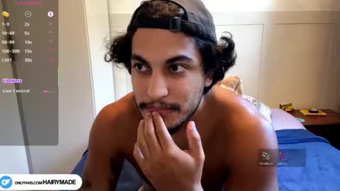 Snapshot of hairyshort chatting on 03/16/26, 05:39 hairy and short online show from 03/16/26, 05:39
