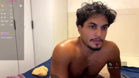 Snapshot of hairyshort chatting on 04/12/26, 02:16 hairy and short online show from 04/12/26, 02:16
