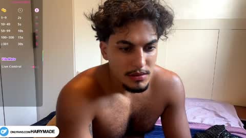 Snapshot of hairyshort chatting on 05/02/26, 06:02 hairy and short online show from 05/02/26, 06:02