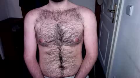 Snapshot of hairyuncut26 chatting on 02/05/26, 01:49 hairyuncut26 online show from 02/05/26, 01:49