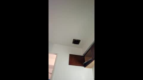 Snapshot of haitiankingxxx chatting on 12/17/25, 05:57 haitiankingxxx online show from 12/17/25, 05:57