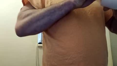 hakfin666 online show from 01/05/25, 07:49