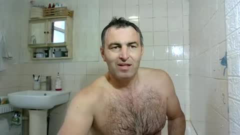 Snapshot of hakfin666 chatting on 06/25/26, 04:23 hakfin666 online show from 06/25/26, 04:23