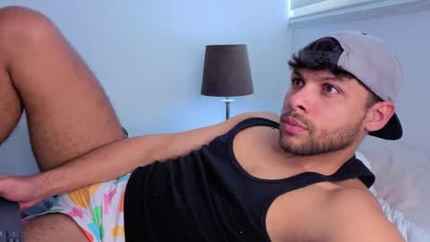 Snapshot of haku_kanjii chatting on 11/30/25, 07:07 Independent model online show from 11/30/25, 07:07