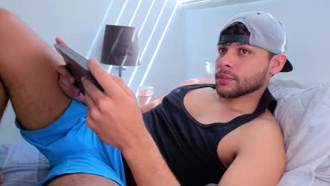 Snapshot of haku_kanjii chatting on 12/01/25, 03:39 Independent model online show from 12/01/25, 03:39