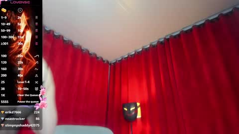 Haku Please help me with your thumbs up its important  online show from 12/06/24, 07:45