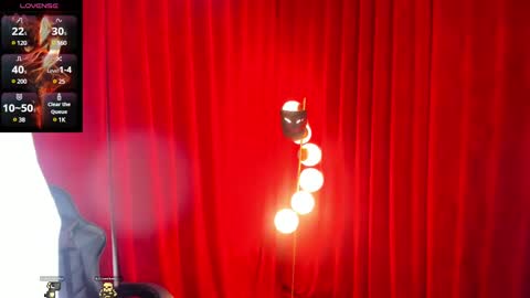 Haku Please help me with your thumbs up its important  online show from 02/26/25, 08:33