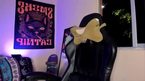 Snapshot of halan_jr chatting on 11/10/25, 03:16 halan online show from 11/10/25, 03:16