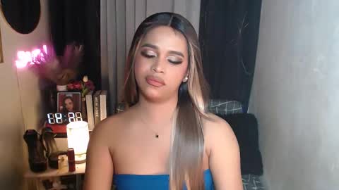 Snapshot of hale_allison chatting on 01/21/25, 11:24 Allison online show from 01/21/25, 11:24