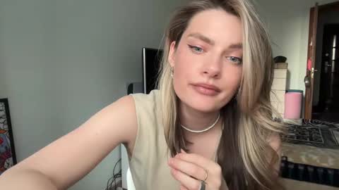 Snapshot of haley_rune chatting on 02/04/25, 11:16 haley_rune online show from 02/04/25, 11:16