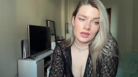 Snapshot of haley_rune chatting on 02/20/25, 01:08 haley_rune online show from 02/20/25, 01:08