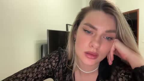 Snapshot of haley_rune chatting on 02/20/25, 04:14 haley_rune online show from 02/20/25, 04:14