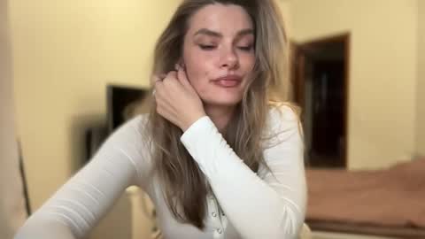 Snapshot of haley_rune chatting on 09/24/25, 03:15 haley_rune online show from 09/24/25, 03:15