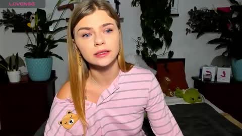 Haley online show from 11/25/25, 08:14