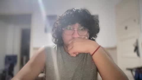 halfblood18 online show from 02/23/26, 10:40