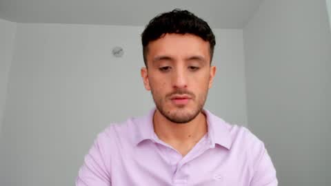 halle_1 online show from 06/10/26, 04:50