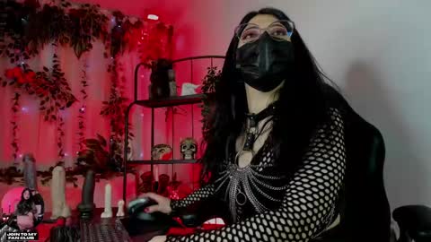 Snapshot of halley_ravenn chatting on 05/05/26, 08:39 halley_ravenn online show from 05/05/26, 08:39