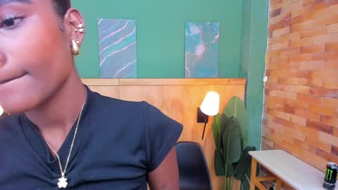 Halley Lorens online show from 03/31/26, 07:25